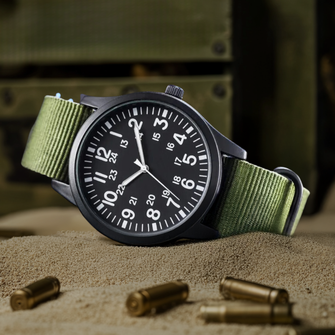 Chez Monsieur™ | Montre militaire pour activités de plein air aventureuses