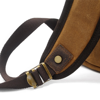 Joël | Sac à dos classique en toile cirée avec rabat en cuir
